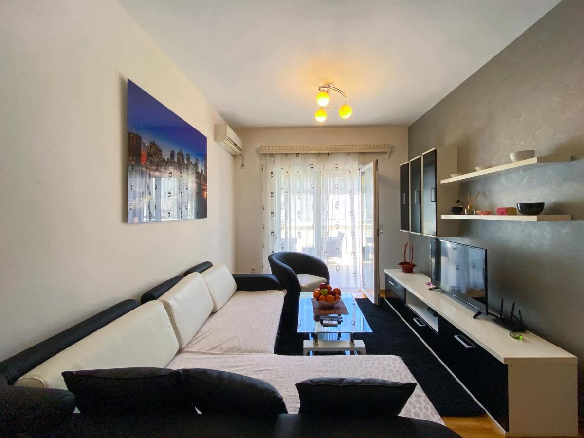 Apartments Luka Bu2 Budva Buitenkant foto