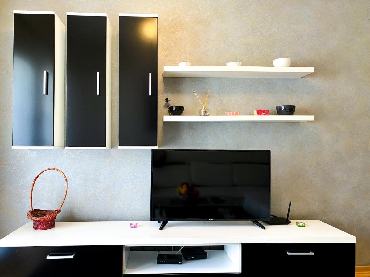 Apartments Luka Bu2 Budva Buitenkant foto