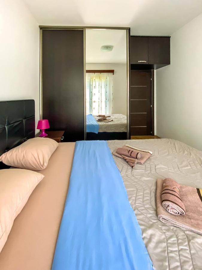 Apartments Luka Bu2 Budva Buitenkant foto