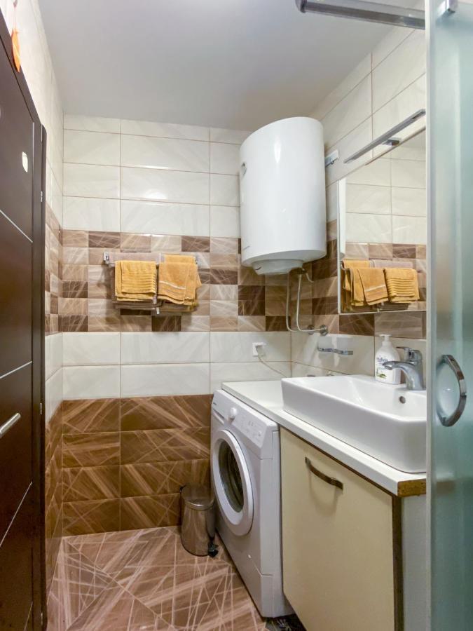 Apartments Luka Bu2 Budva Buitenkant foto